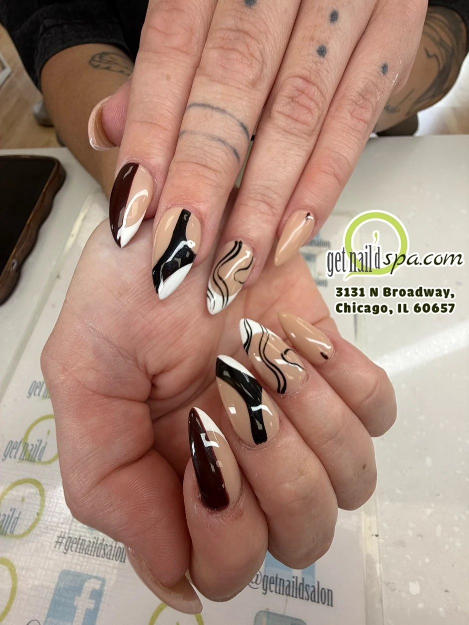 Get Nail Chicago, IL 60657